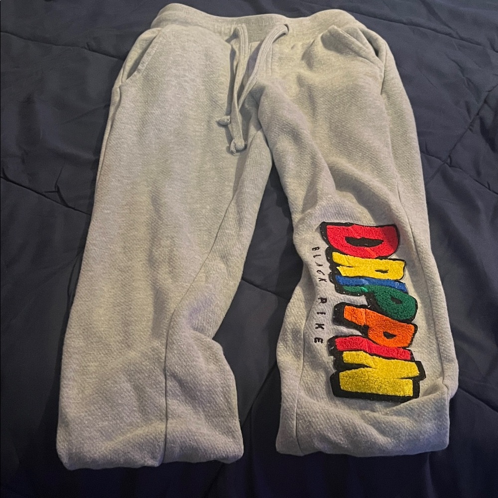 Drippin Kids Matching Set - Gray with Multicolor Design - Picture 4 of 5